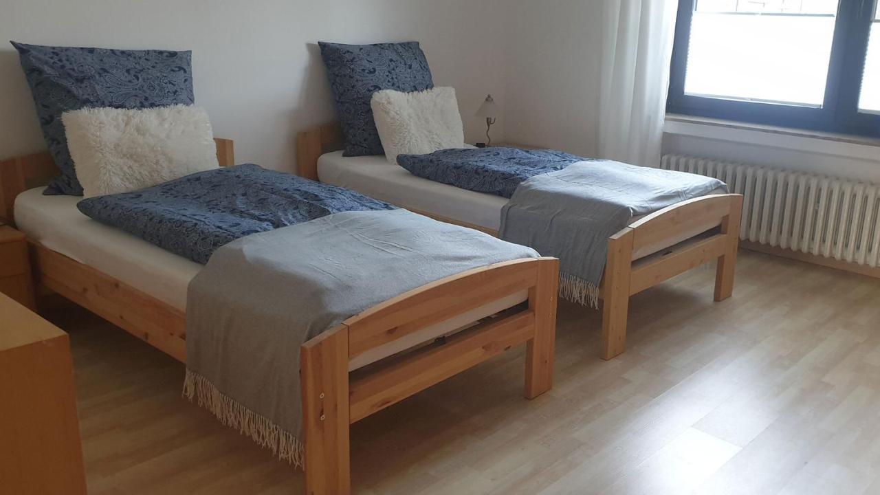 Ferienwohnung Mit Terrasse, Kostenloses Wlan, Parkplatz Бад Ойнхаузен Екстериор снимка