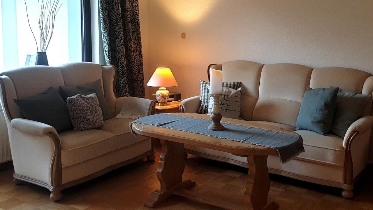 Ferienwohnung Mit Terrasse, Kostenloses Wlan, Parkplatz Бад Ойнхаузен Екстериор снимка